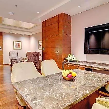 Hotel Niranta Airport Transit & Lounge Terminal 2 Arrivals/landside