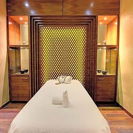 Hotel Niranta Airport Transit & Lounge Terminal 2 Arrivals/landside