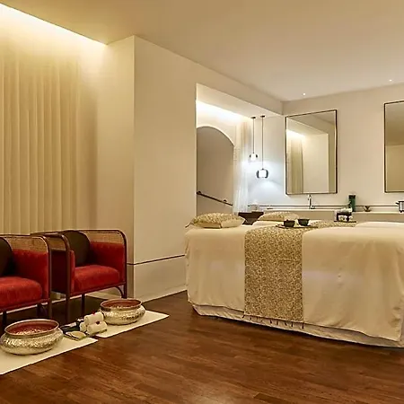 The Taj Mahal Palace, 5* Mumbai