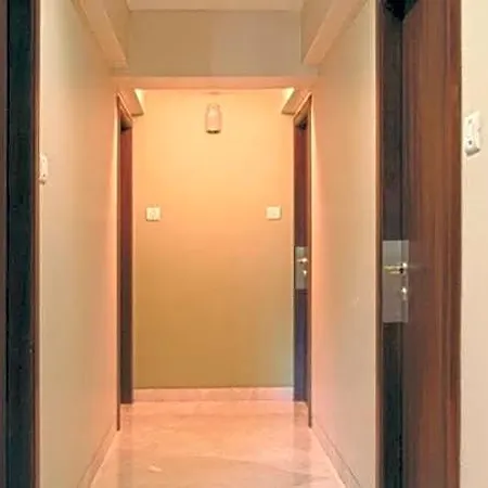 Amigo 2* Mumbai