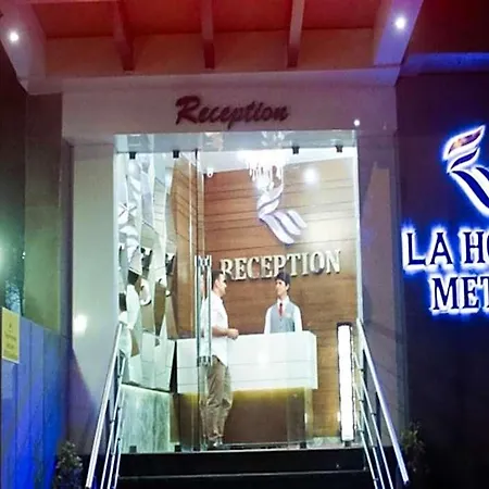 La Metro Near Bkc 3* Mumbai