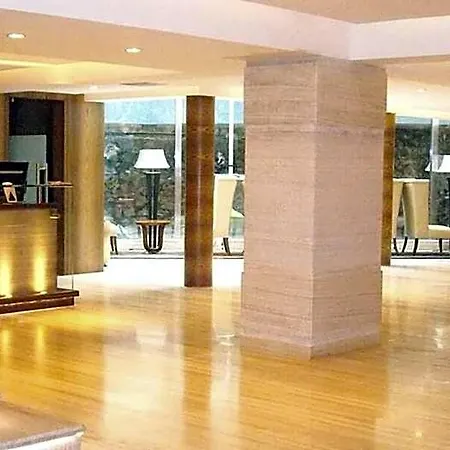 Hiltop 3* Mumbai