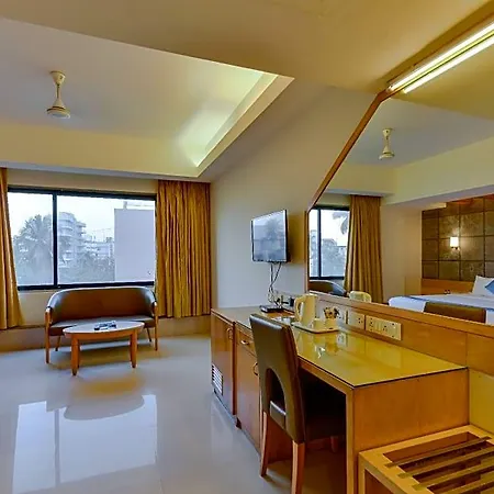 Ajanta 3* Mumbai