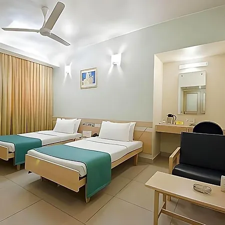 Diplomat, Colaba Hotel