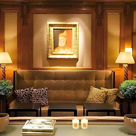 Hotel Diplomat, Colaba 3*