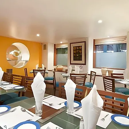Hotel Diplomat, Colaba Mumbai