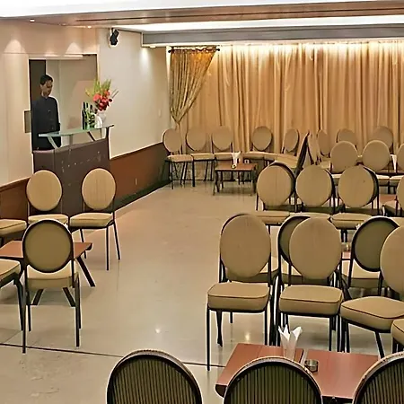 Diplomat, Colaba Hotel Mumbai