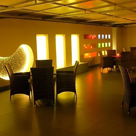 The Roa Hotel 3*