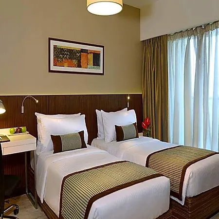 Residency Sarovar Portico 4*