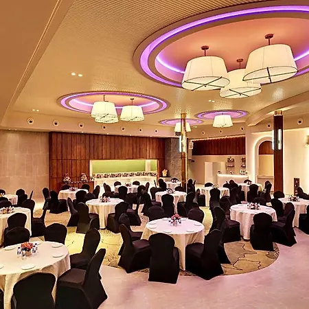 The Regale By Tunga Hotel Mumbai