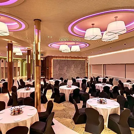 The Regale By Tunga Hotel 3*