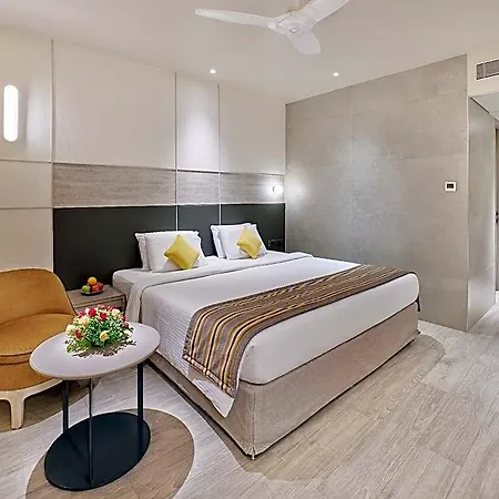 The Regale By Tunga Hotel