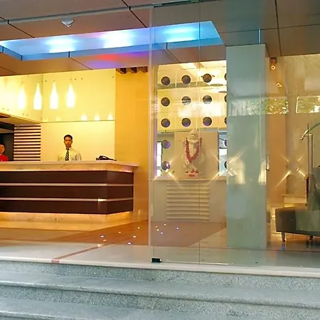 Hotel The Oriental Residency 3*