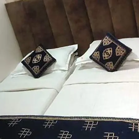 Fortune Hotel 3*