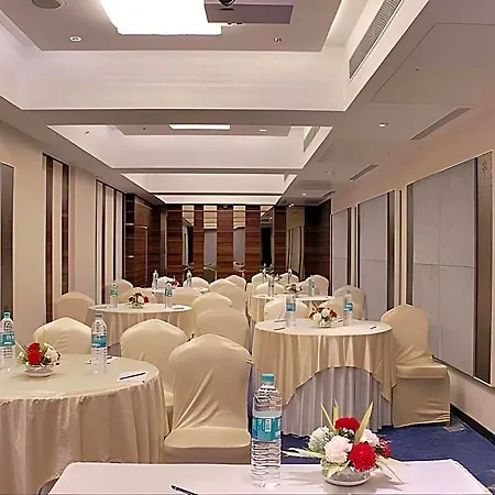 The Sahil Hotel 4*