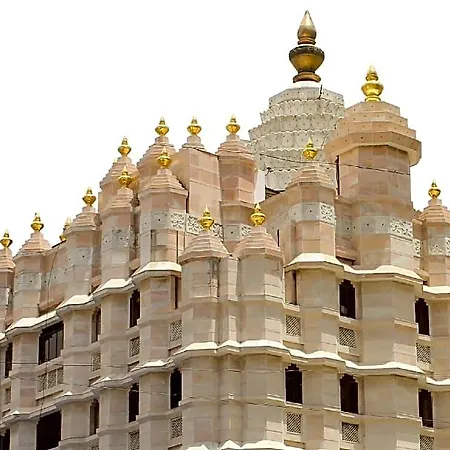 Bawa Regency Dadar Hotel
