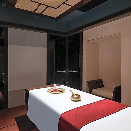 Courtyard By Marriott International Airport Hotel Mumbai