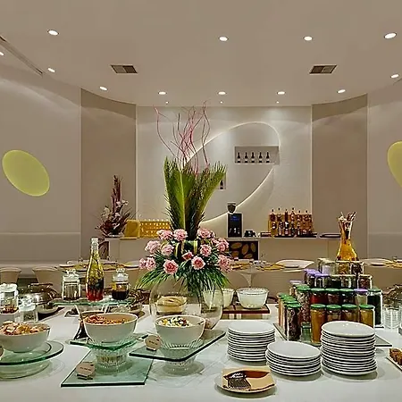 Kohinoor Elite Near Bkc