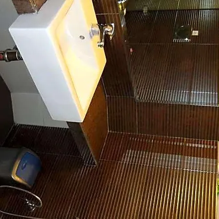 Chateau Windsor - Marine Drive Hotel