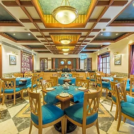 Hotel Parle International