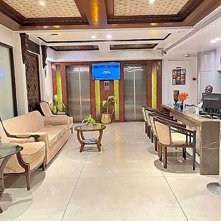 Ramee Guestline Dadar Hotel 4*
