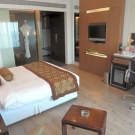 Hotel Ramada Powai & Convention Centre Mumbai