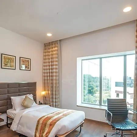 Ramada Powai & Convention Centre Hotel 5*
