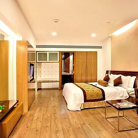 Hotel Ramada Powai & Convention Centre