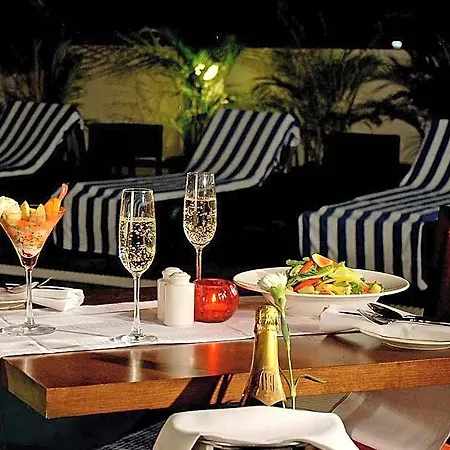 Radisson Goregaon 4* Mumbai