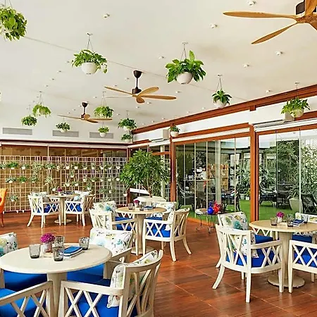 Hotel President - Ihcl Seleqtions Mumbai