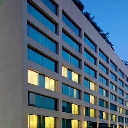 International Airport By Ihg Hotel Mumbai