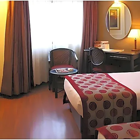 Hotel Ramee Guestline Juhu 4*