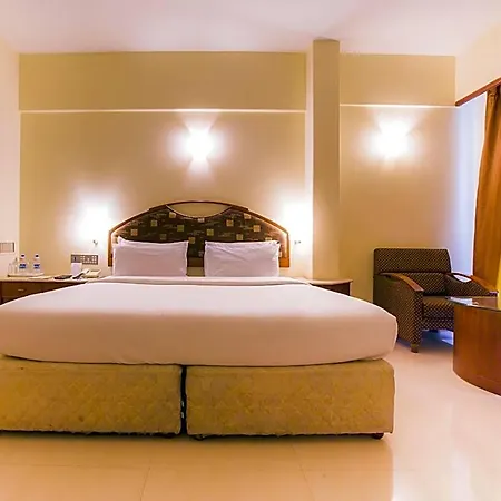 Airport International 3*