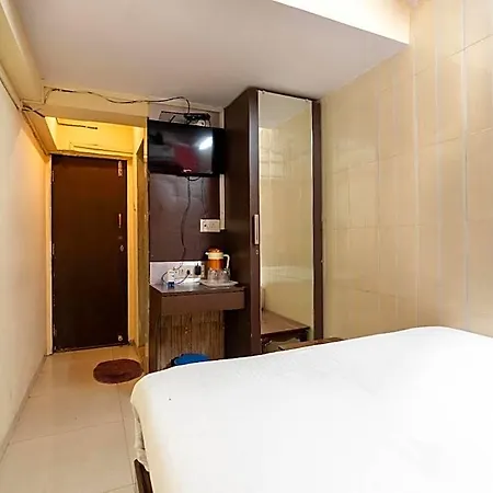 Arma Court - Near Us Embassy, Bkc Hotel