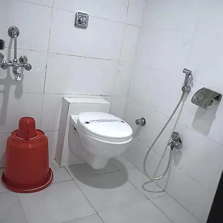 Hotel Arma Court - Near Us Embassy, Bkc Mumbai
