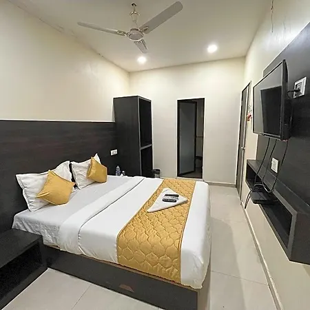 Hotel Windflower Regency - Near Kokilaben Hospital