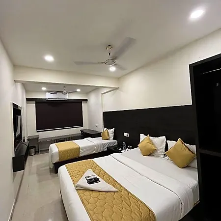 Windflower Regency - Near Kokilaben Hospital 3*
