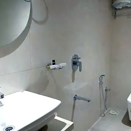 Alfa Executive Hotel 2*
