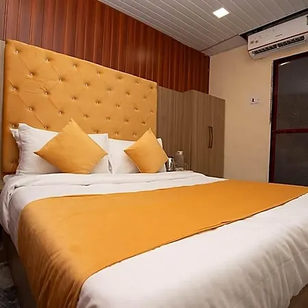 Priceless Exhibition Centre Goregaon West Hotel