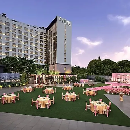 Fairfield By Marriott International Airport Hotel 4*