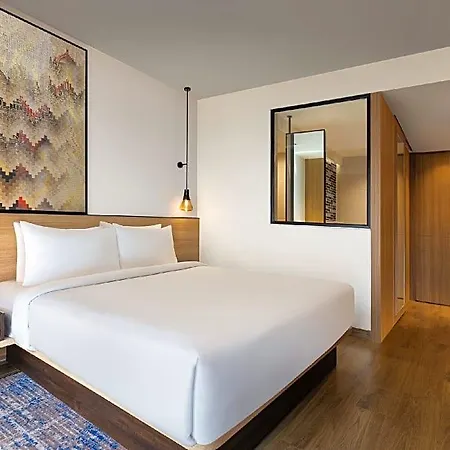 Fairfield By Marriott International Airport Hotel