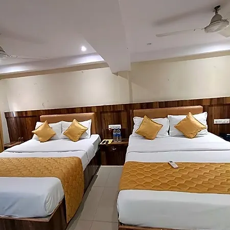 Rishi International - Grant Road Hotel Mumbai