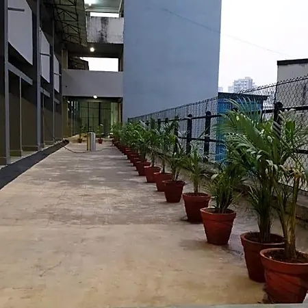 Country By Turtle & - Airport Hotel 3*