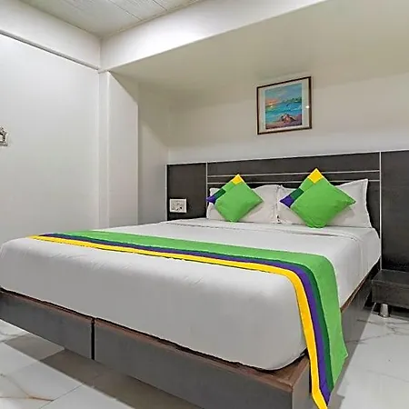 Treebo Atithi Malad Hotel