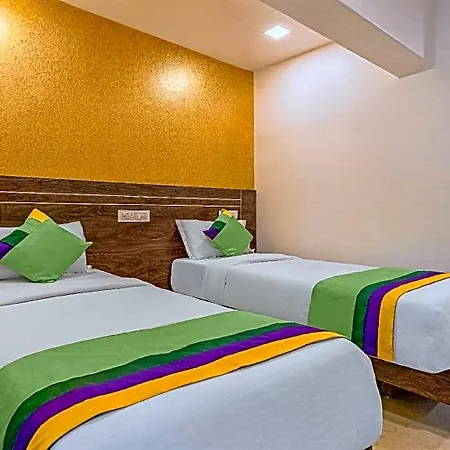 Treebo Atithi Malad Hotel