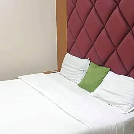 Airport Annex Hotel 3*