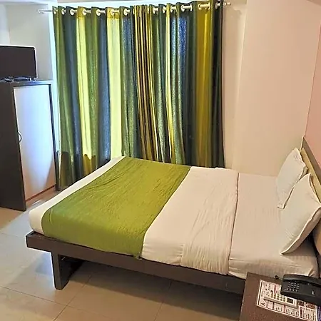 Airport Annex Hotel 3*