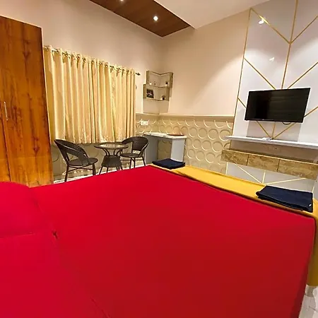 Collection O Palm Springs Hotel Mumbai