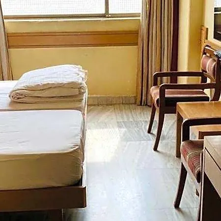 Apartment Midland