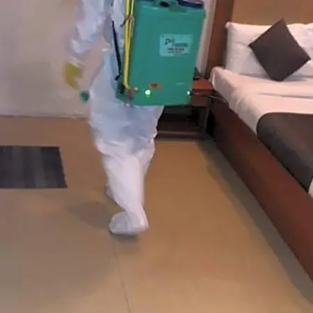 Hotel Lucky Bandra